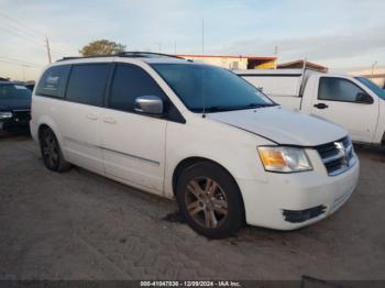  Salvage Dodge Grand Caravan