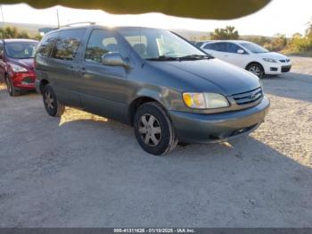  Salvage Toyota Sienna