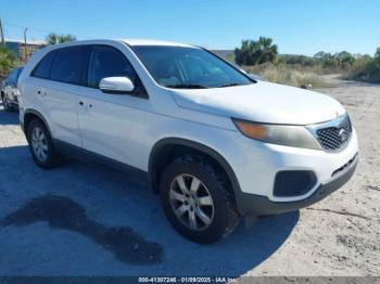  Salvage Kia Sorento