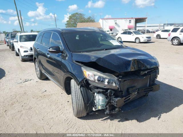  Salvage Kia Sorento