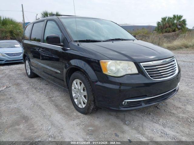  Salvage Chrysler Town & Country