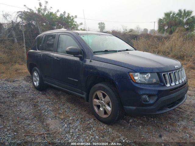  Salvage Jeep Compass