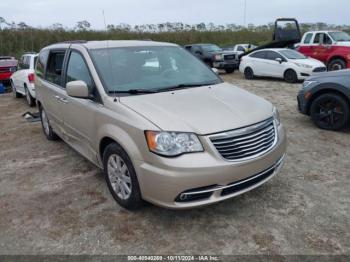  Salvage Chrysler Town & Country