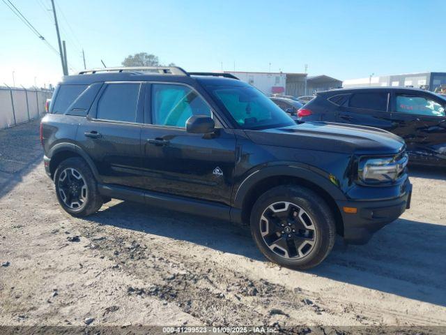  Salvage Ford Bronco