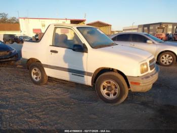  Salvage Chevrolet Tracker