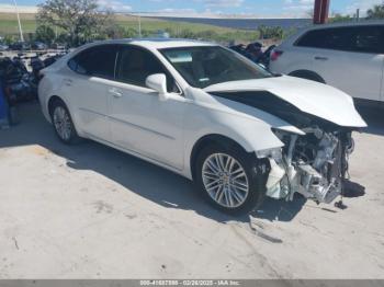  Salvage Lexus Es