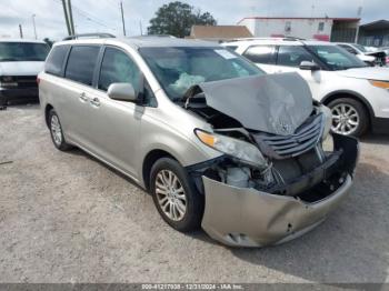  Salvage Toyota Sienna