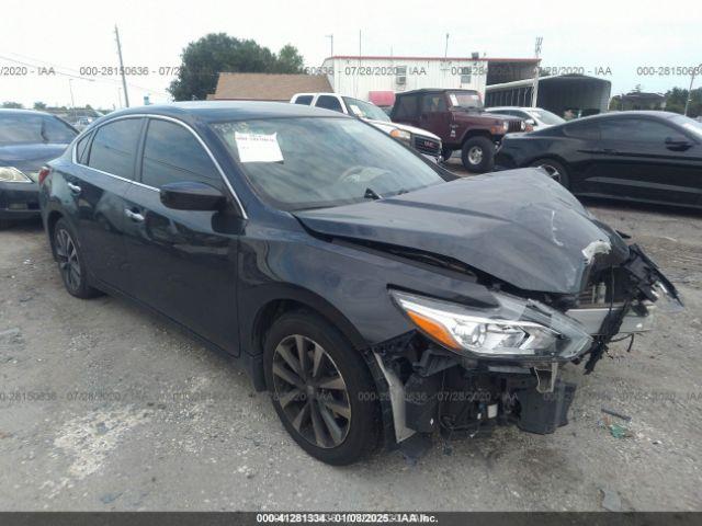  Salvage Nissan Altima