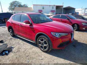  Salvage Alfa Romeo Stelvio