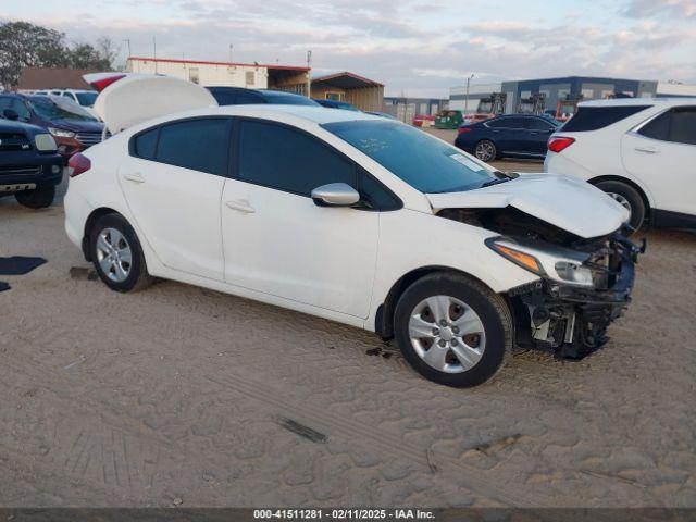  Salvage Kia Forte