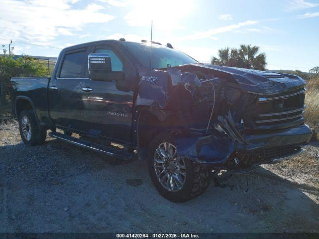  Salvage Chevrolet Silverado 2500