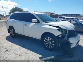  Salvage Nissan Pathfinder