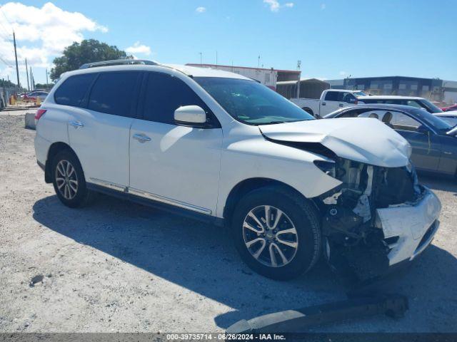  Salvage Nissan Pathfinder