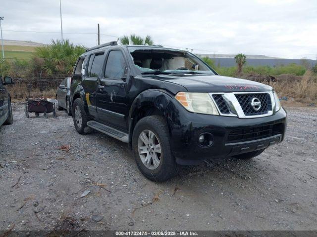  Salvage Nissan Pathfinder