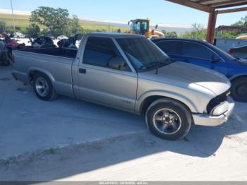  Salvage Chevrolet S-10