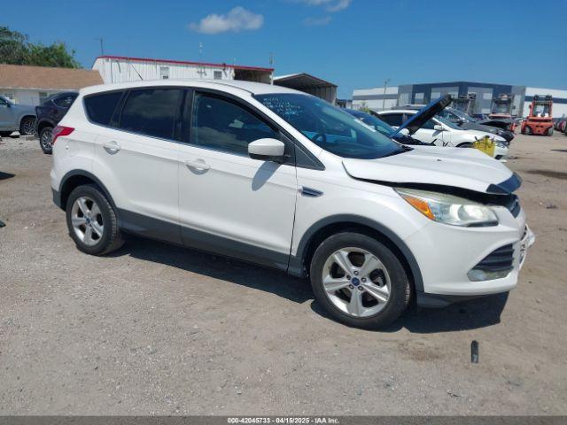  Salvage Ford Escape