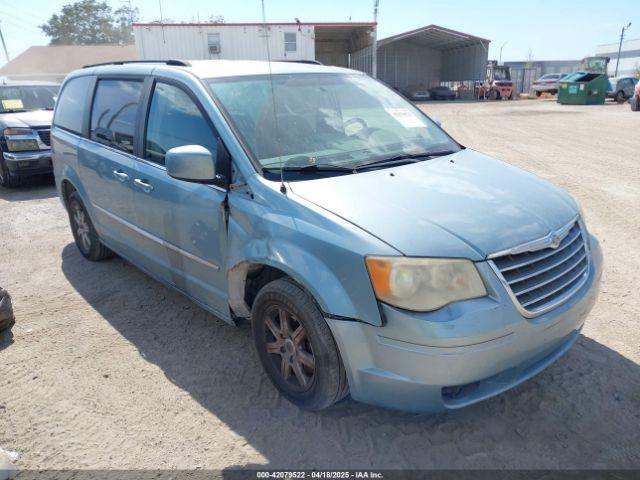  Salvage Chrysler Town & Country