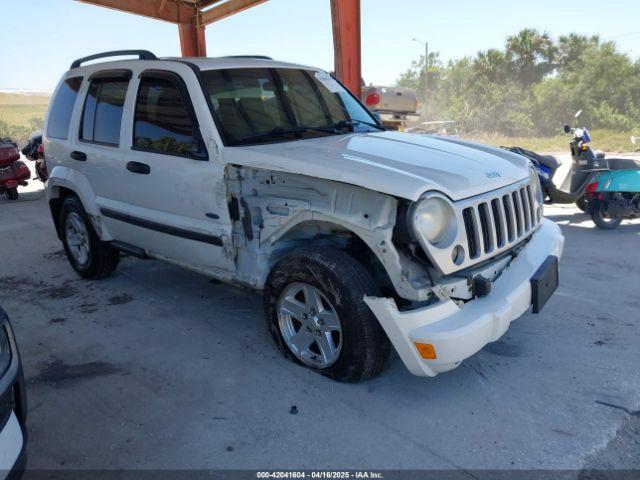  Salvage Jeep Liberty