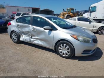  Salvage Kia Forte