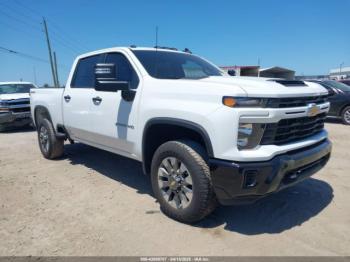  Salvage Chevrolet Silverado 2500