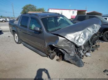  Salvage Chevrolet Avalanche 1500