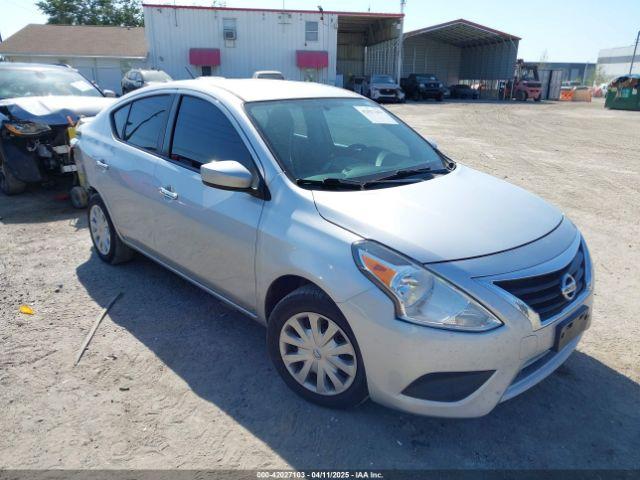  Salvage Nissan Versa