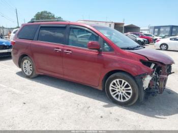  Salvage Toyota Sienna