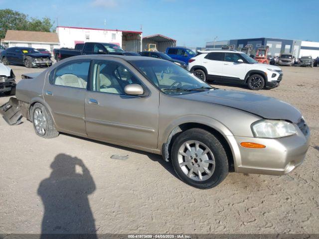  Salvage Nissan Maxima