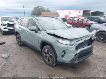  Salvage Toyota RAV4