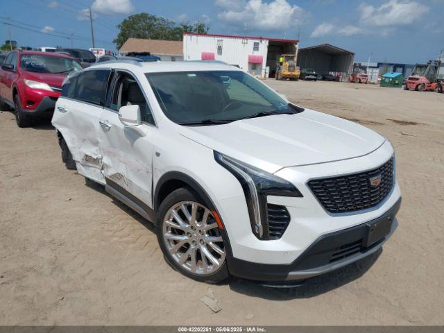  Salvage Cadillac XT4