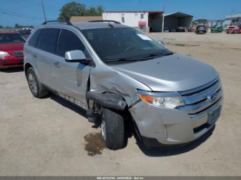  Salvage Ford Edge