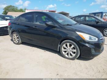  Salvage Hyundai ACCENT