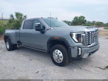  Salvage General Motors Sierra 3500HD