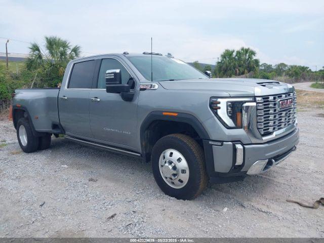  Salvage General Motors Sierra 3500HD
