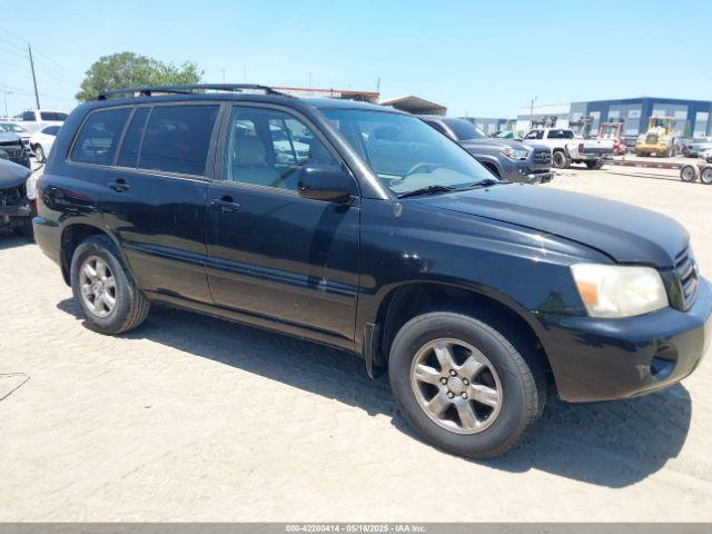  Salvage Toyota Highlander