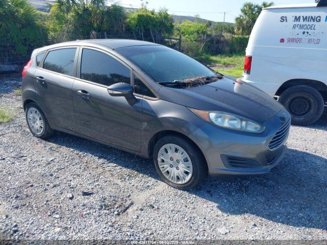  Salvage Ford Fiesta