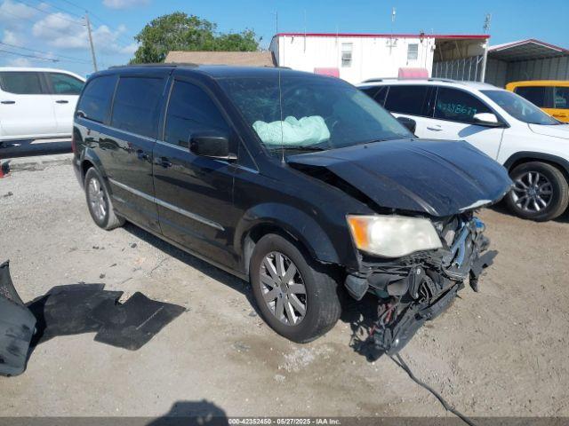  Salvage Chrysler Town & Country
