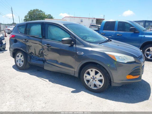 Salvage Ford Escape