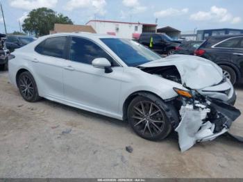  Salvage Toyota Camry