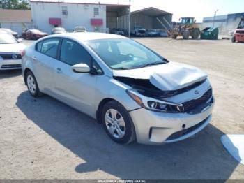  Salvage Kia Forte