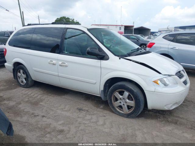  Salvage Dodge Grand Caravan
