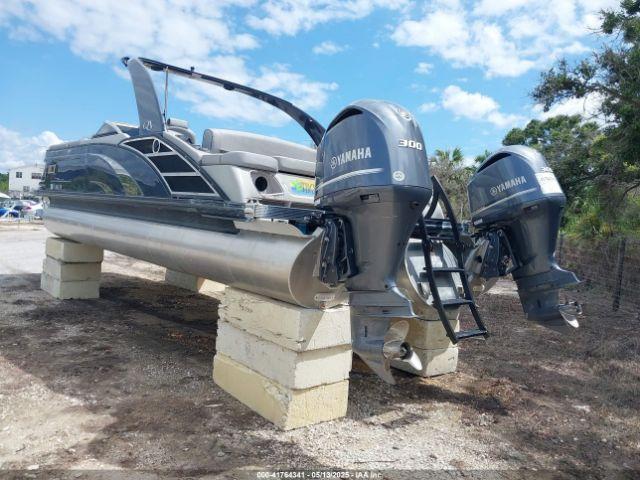  Salvage Bennington Other