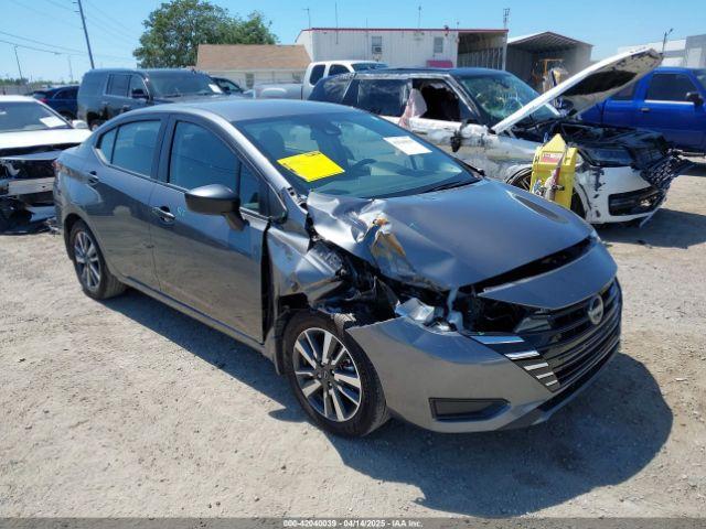  Salvage Nissan Versa