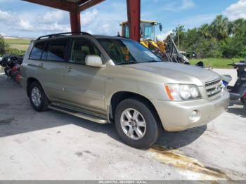  Salvage Toyota Highlander
