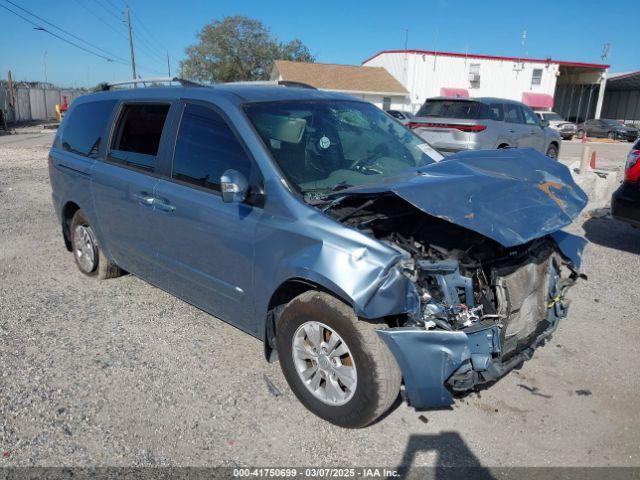  Salvage Kia Sedona