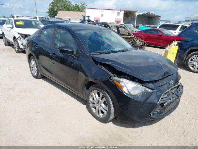  Salvage Toyota Yaris