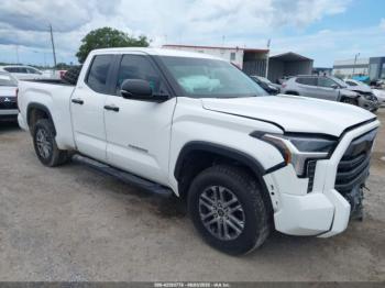  Salvage Toyota Tundra