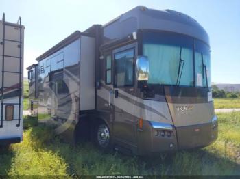  Salvage Freightliner Chassis