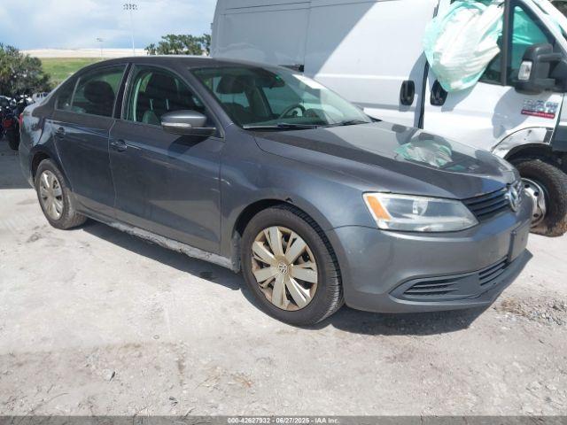  Salvage Volkswagen Jetta
