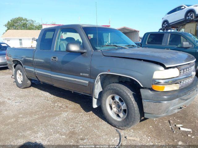  Salvage Chevrolet Silverado 1500